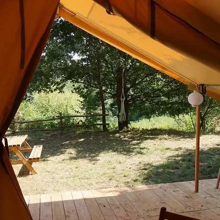 Le Domaine Du Vigneau Le Champ-Saint-Pere