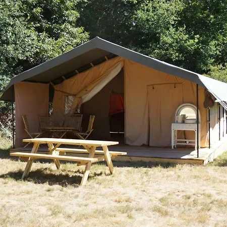 Le Domaine Du Vigneau * Le Champ-Saint-Pere